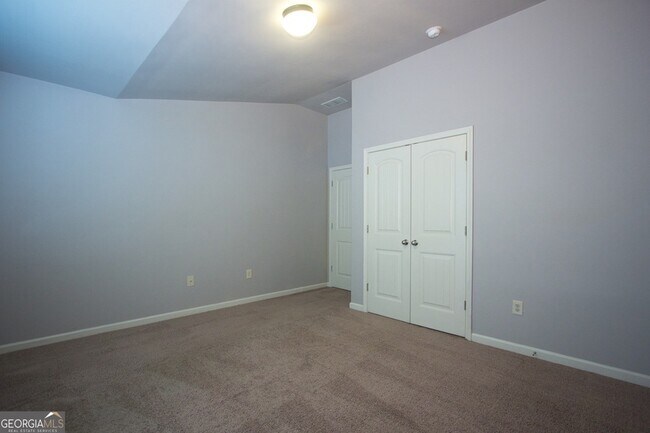 Building Photo - 960 Franklin Mill Trace