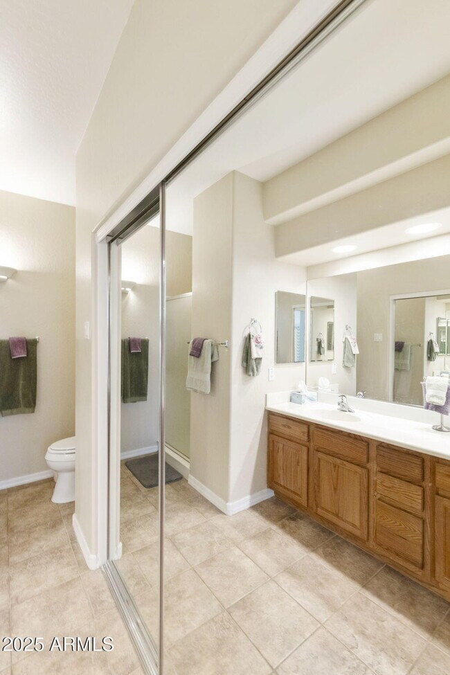 Building Photo - 4202 E Broadway Rd