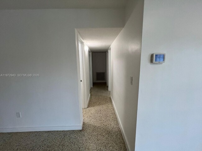 Building Photo - 11959 SW 39th Terrace