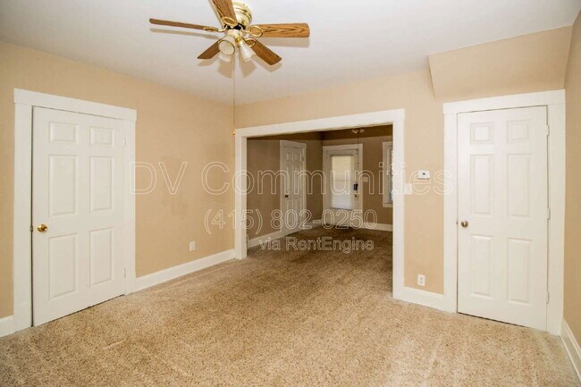 Building Photo - 3286 W 84th St