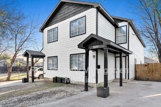 Building Photo - 1920 St Louis Ave