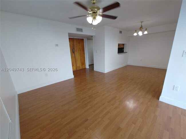 Building Photo - 11800 SW 18th St