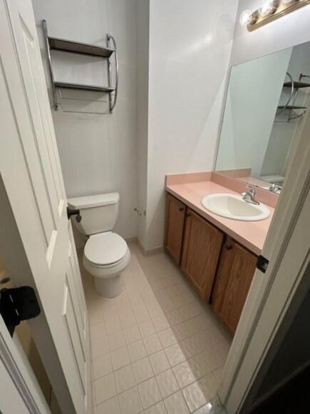 Building Photo - 3456 Burbank Dr