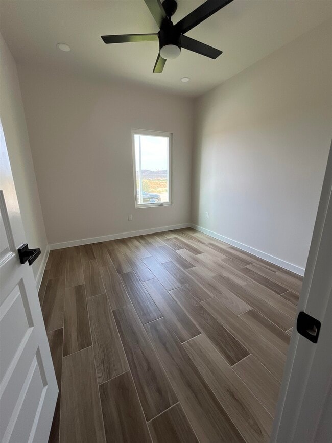 Building Photo - 5731 Beefalo Ln