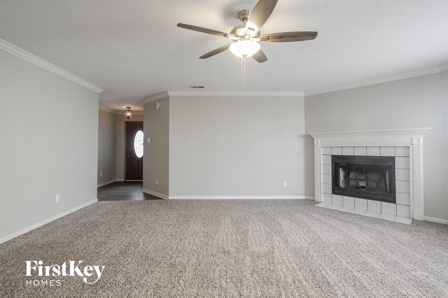 Building Photo - 2197 Westmere Dr