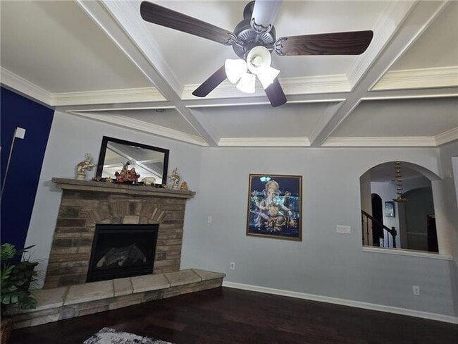 Building Photo - 6850 Rocking Horse Ln
