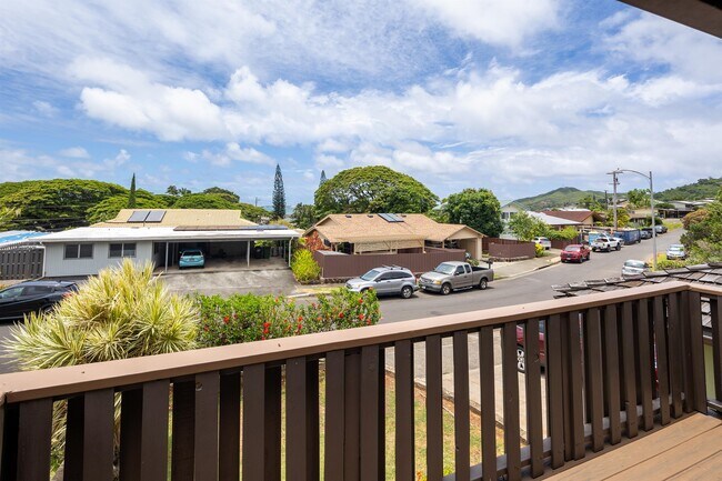 Building Photo - 4532 Malulani St