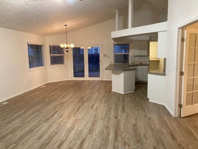 Building Photo - Lovely single level home in Meridian