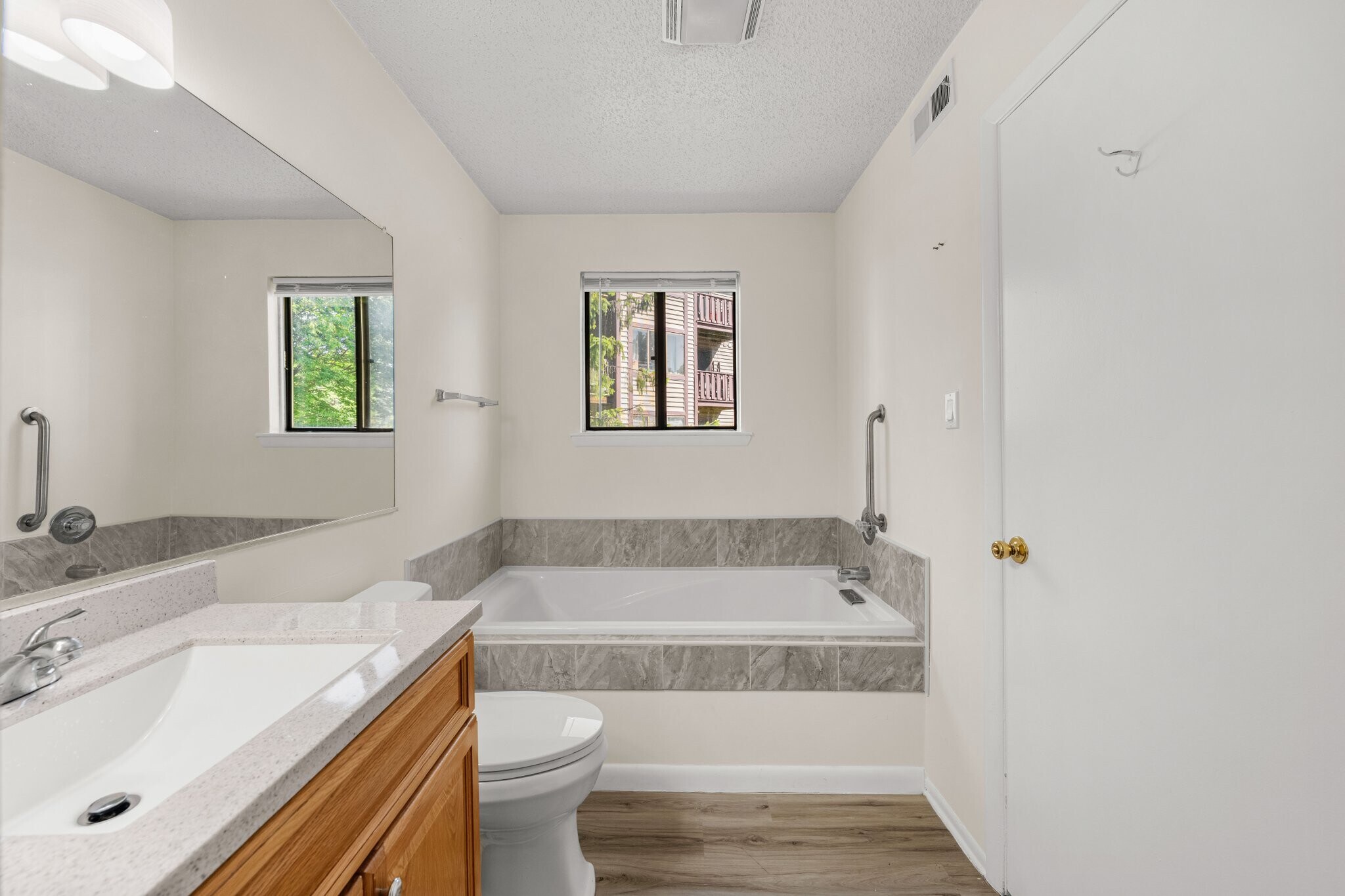 Building Photo - 5317 Aberdeen Dr