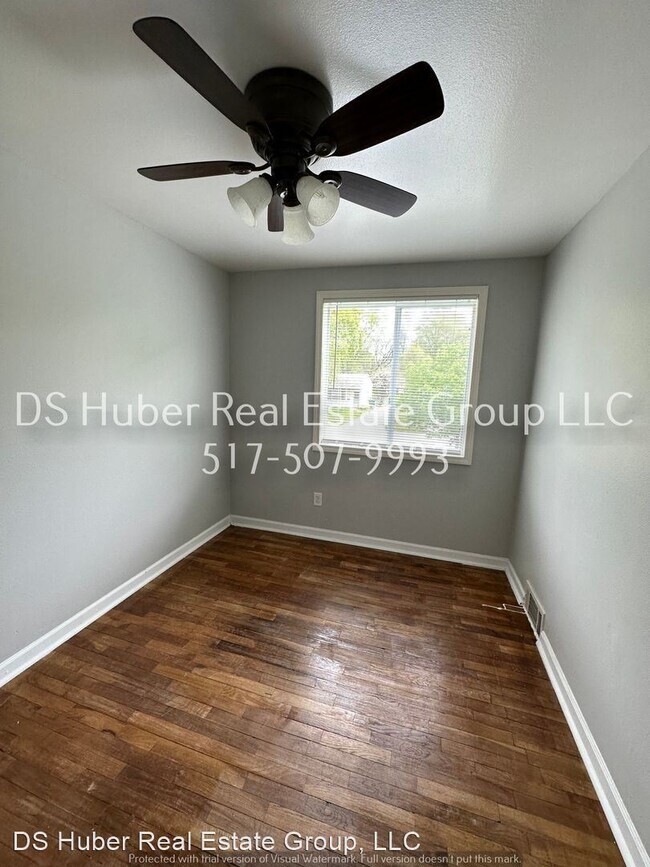 Building Photo - 3 br, 2 bath House - 4200 Brighton Dr