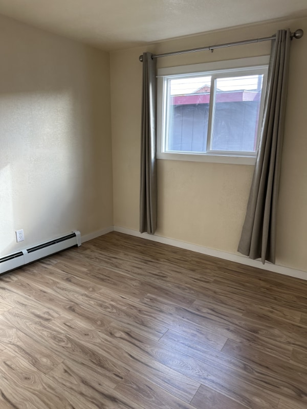 Building Photo - 1028 Longstaff St