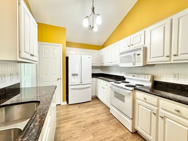 Building Photo - Adorable 3 Bedroom Home in High Point!