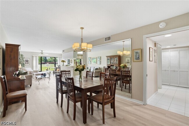 Building Photo - 5905 Trailwinds Dr