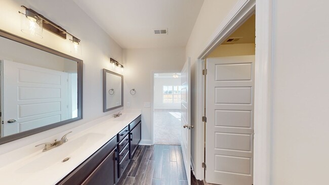 Building Photo - Modern Comfort, Great Location, and Pet-Friendly Living