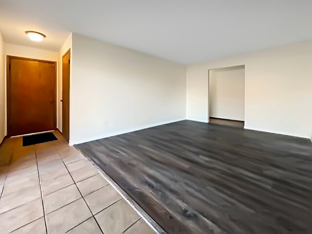 Building Photo - 15800 Peggy Ln