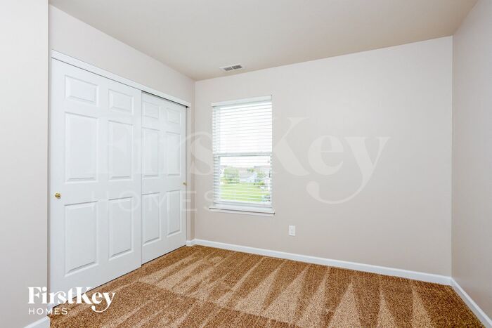 Building Photo - 109 Piety Dr