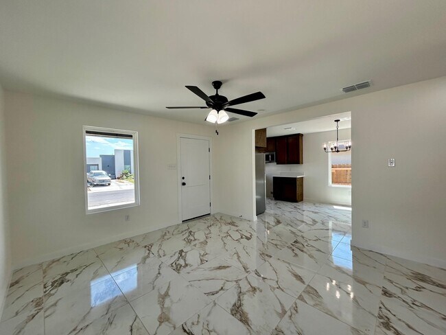 Building Photo - 1628 Bilbao Drive