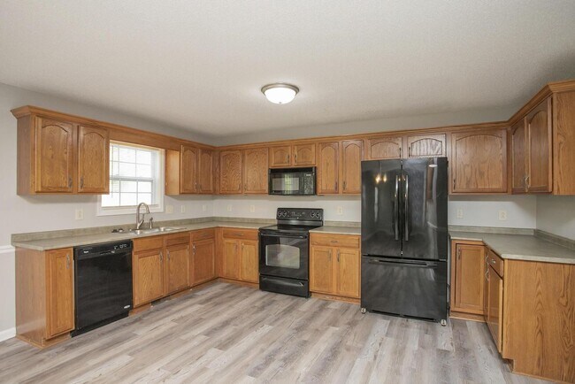 Building Photo - 822 Sugarcane Way