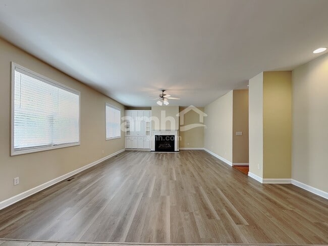 Building Photo - 9413 Philbeck Ln