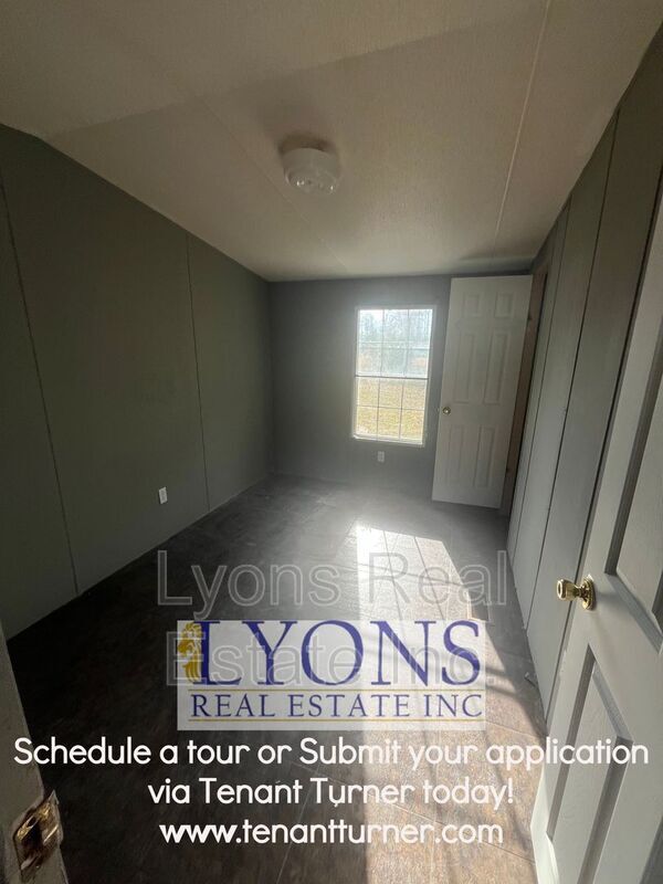 Building Photo - 503 Chamblee Dr