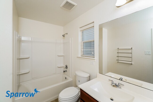 Building Photo - 1612 Iron Creek