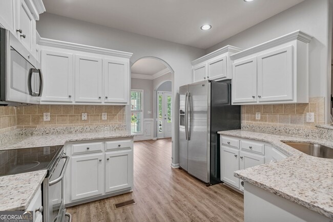 Building Photo - 3687 Vine Springs Trce