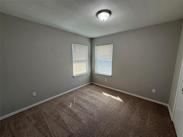 Building Photo - 2914 Scottsbluff Dr