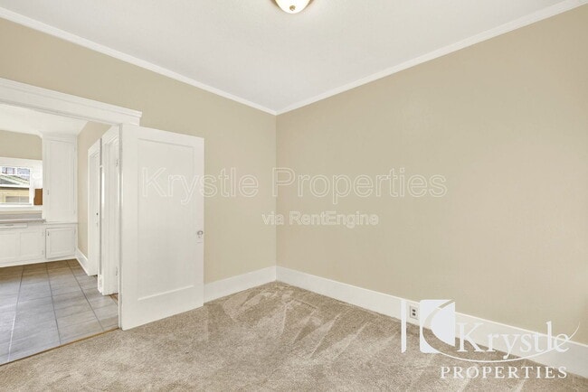 Building Photo - 1026 Carolina St