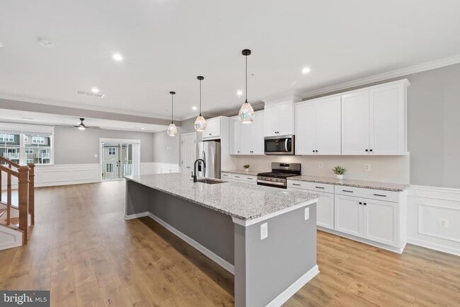 Primary Photo - 4615 Crossing Ct