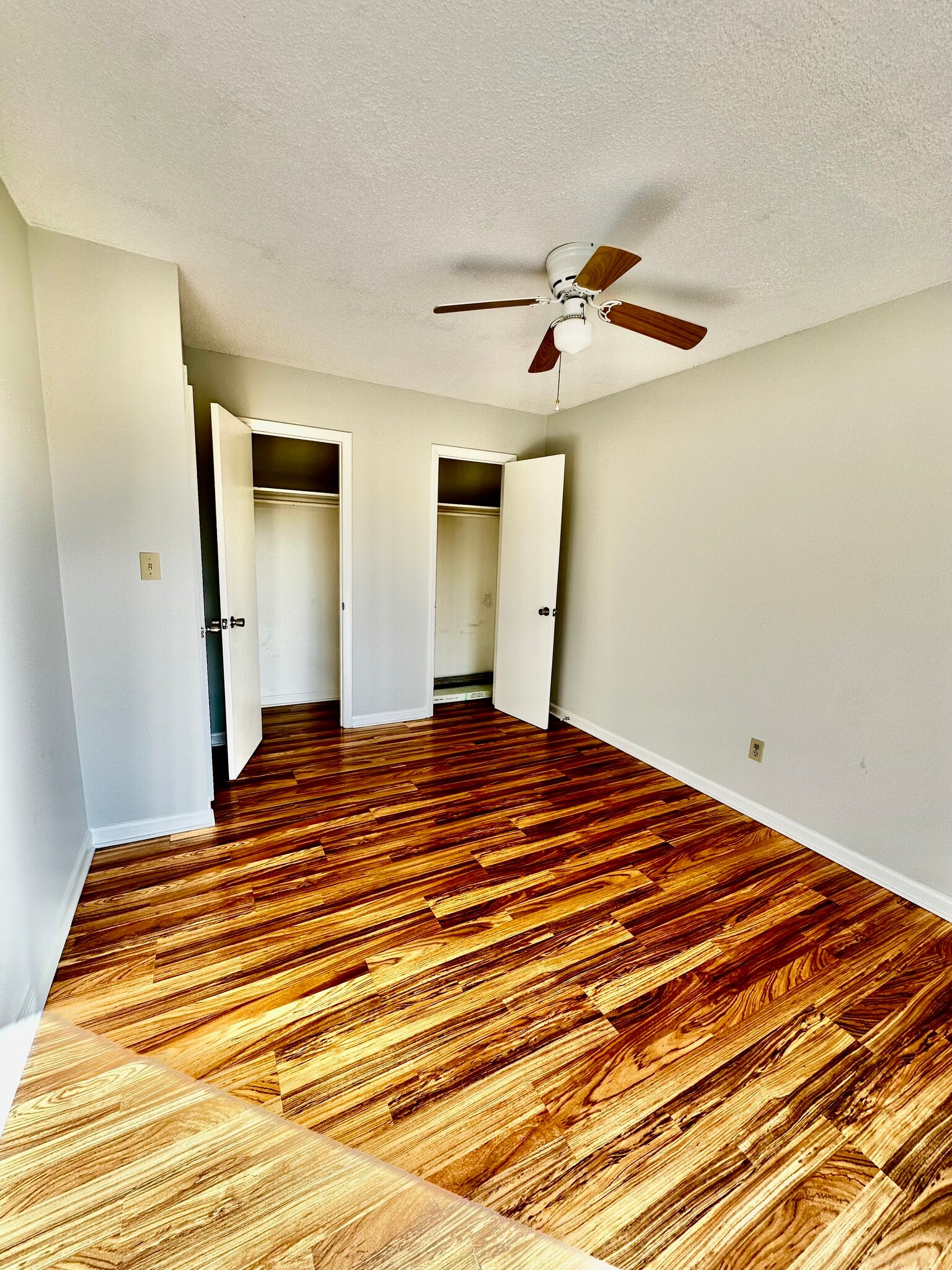 Building Photo - 1605 Fawn Vista Dr N