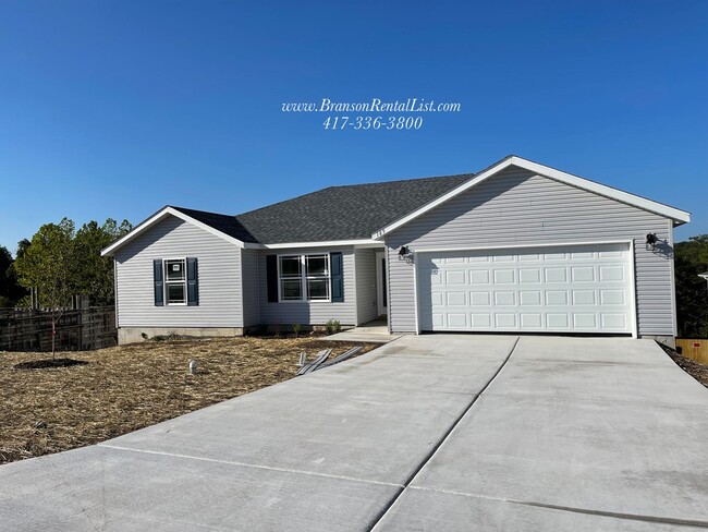 Building Photo - NEWLY REDESIGNED 4BR Basement home!!!!