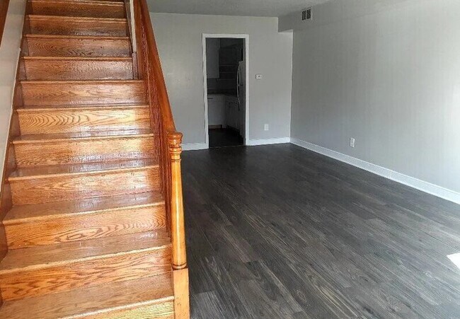 Building Photo - 5411 Remuda Dr