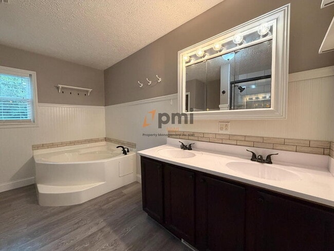 Building Photo - 14998 S 575 W