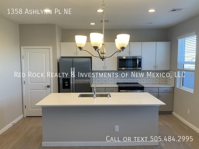 Building Photo - 1358 Ashlynn Pl