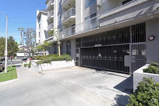 Building Photo - 400