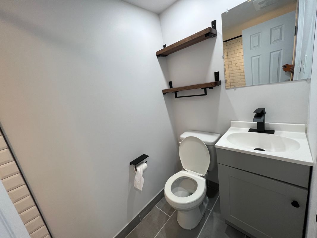 Building Photo - 2828 Brighton Pl