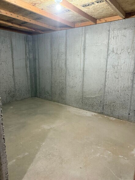 Building Photo - 7782 S Chad Heights Ln