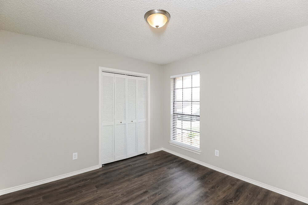 Building Photo - 6504 Running Creek Dr