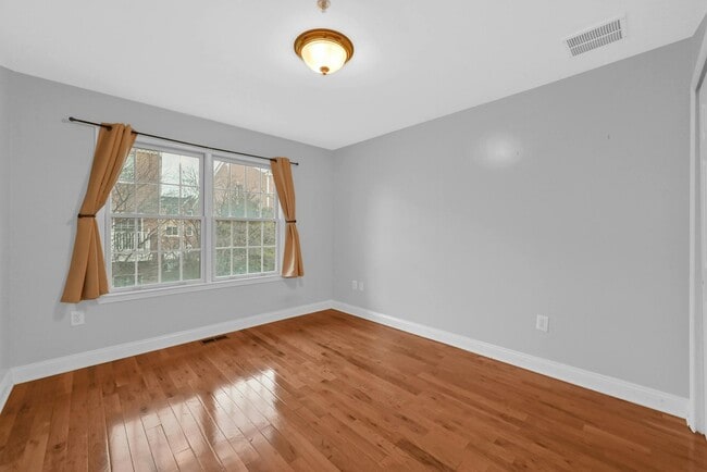 Building Photo - 110 Abbie Ct