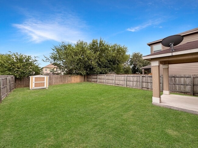 Building Photo - 8018 Assumption Dr