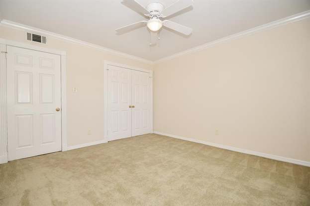 Building Photo - 7225 Beechnut St