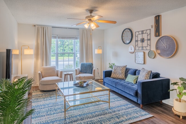 Building Photo - Stone Ridge Apartment Homes