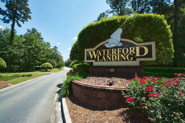 Building Photo - 371 Marshview Dr