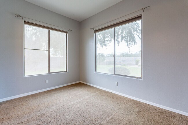 Building Photo - 4 Bedroom, 2.5 Baths with Private Pool!