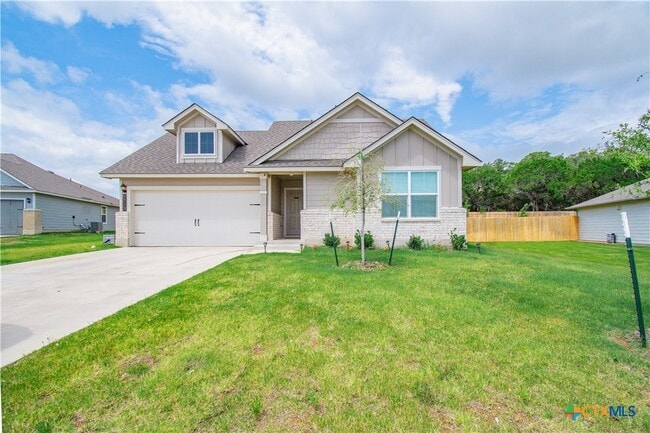 Primary Photo - 1719 Cedrus Dr