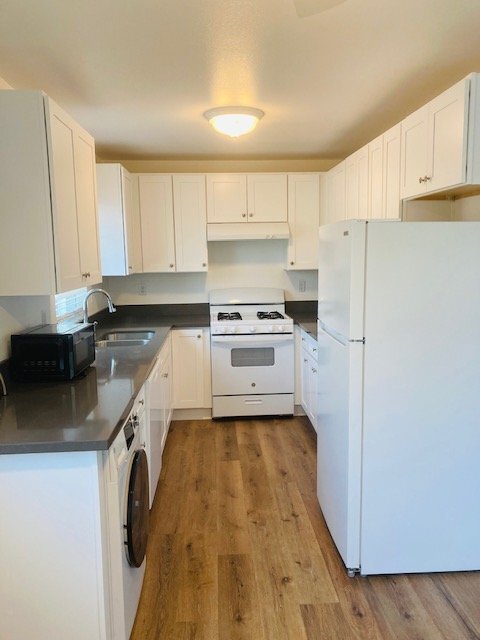 Building Photo - 6900 Knowlton Pl