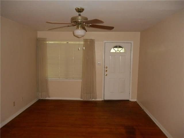 Building Photo - 3507 Mayhew Dr