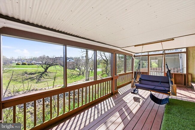 Building Photo - 36 Southampton Parish Rd