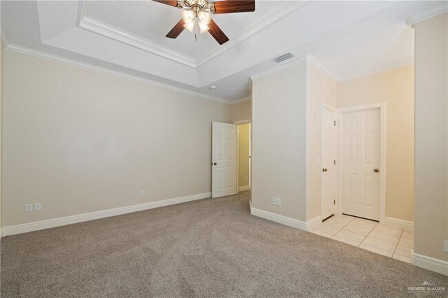 Building Photo - 29 N 1st Ln