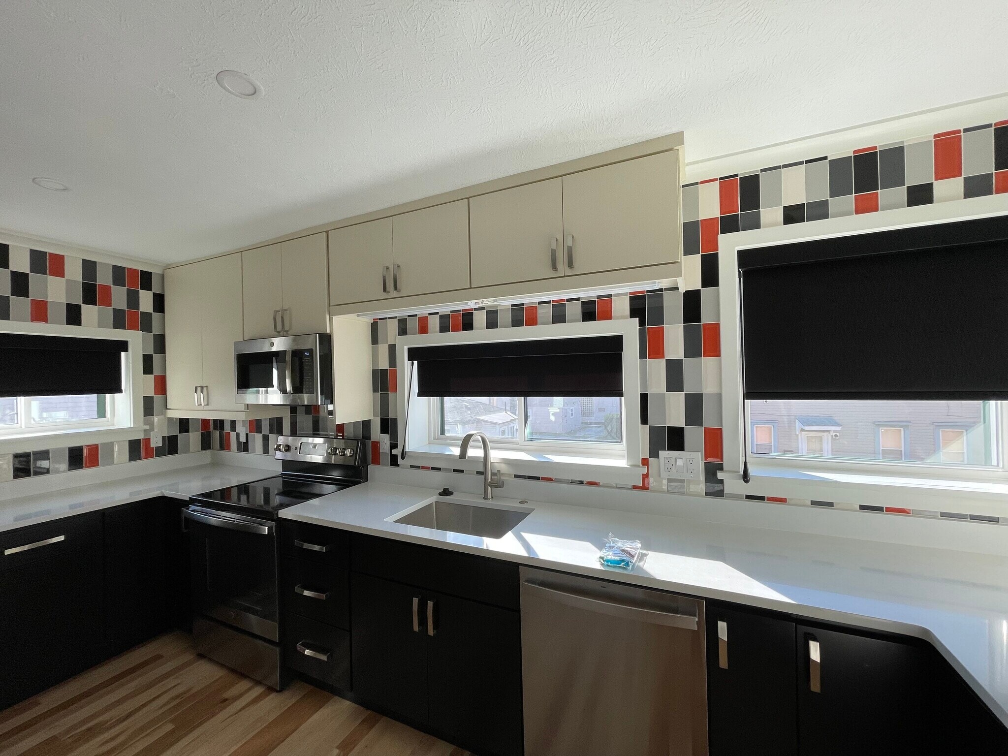 Kitchen - 1306 Pennsylvania Ave
